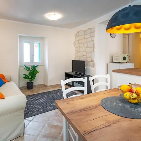 Apartman Church Bells With Terrace *