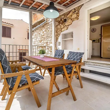Apartman Church Bells With Terrace *